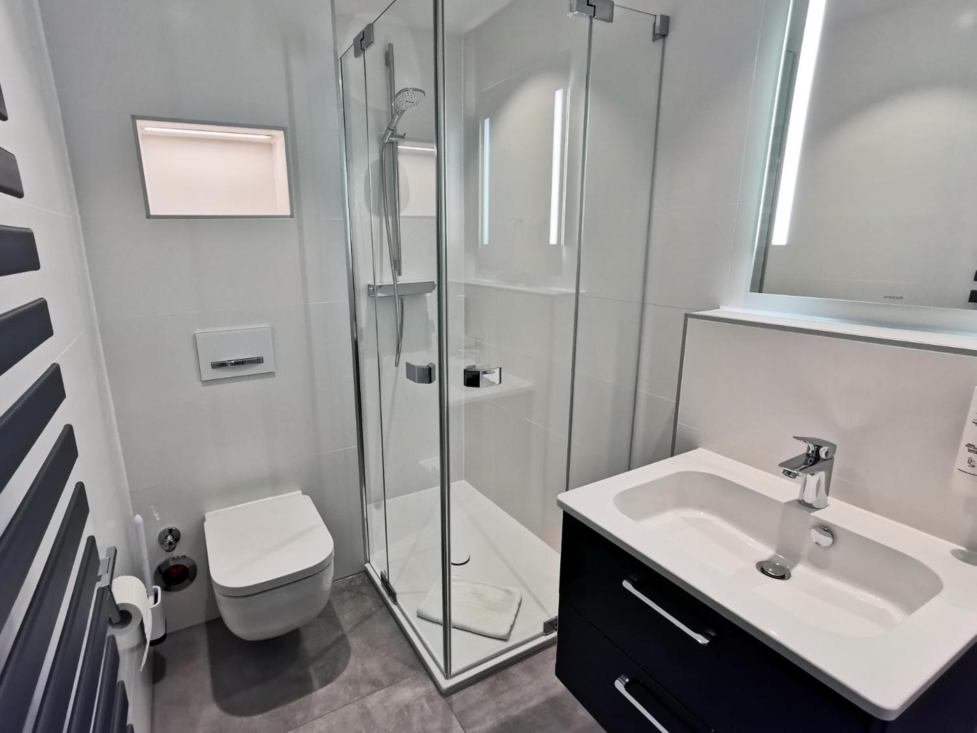 Komfortable 2-Zimmer-Ferienwohnung Am Kurpark Bad Kreuznach Esterno foto