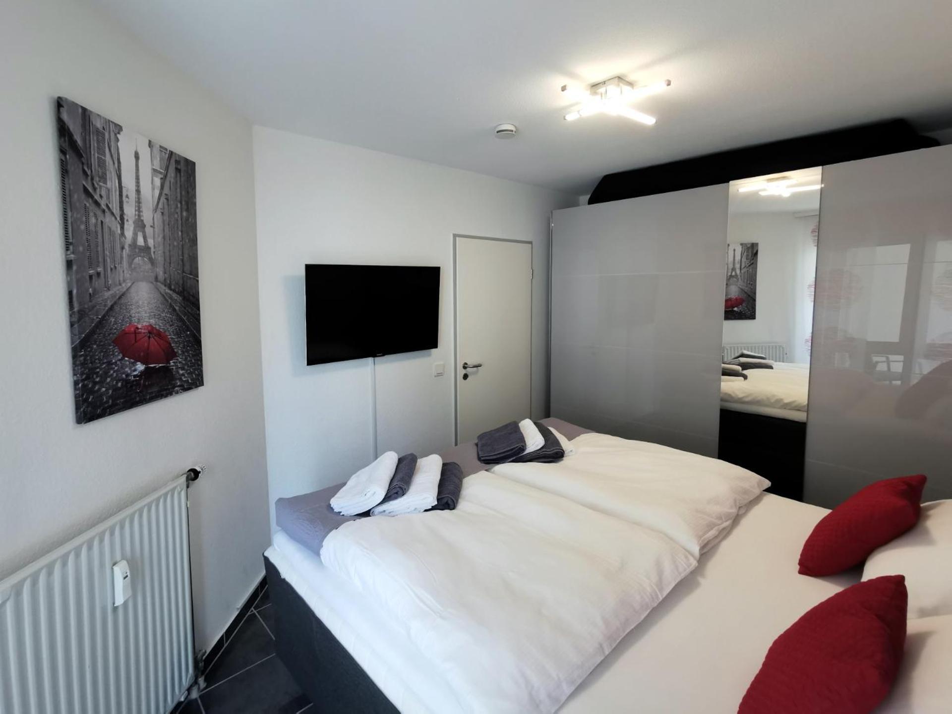 Komfortable 2-Zimmer-Ferienwohnung Am Kurpark Bad Kreuznach Esterno foto