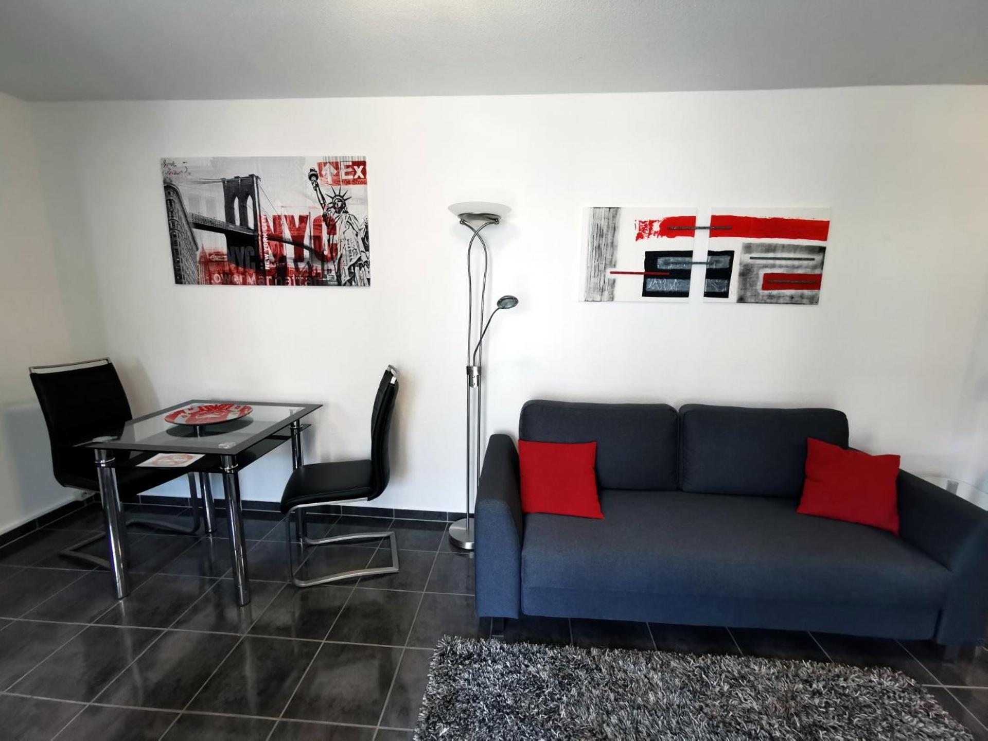 Komfortable 2-Zimmer-Ferienwohnung Am Kurpark Bad Kreuznach Esterno foto
