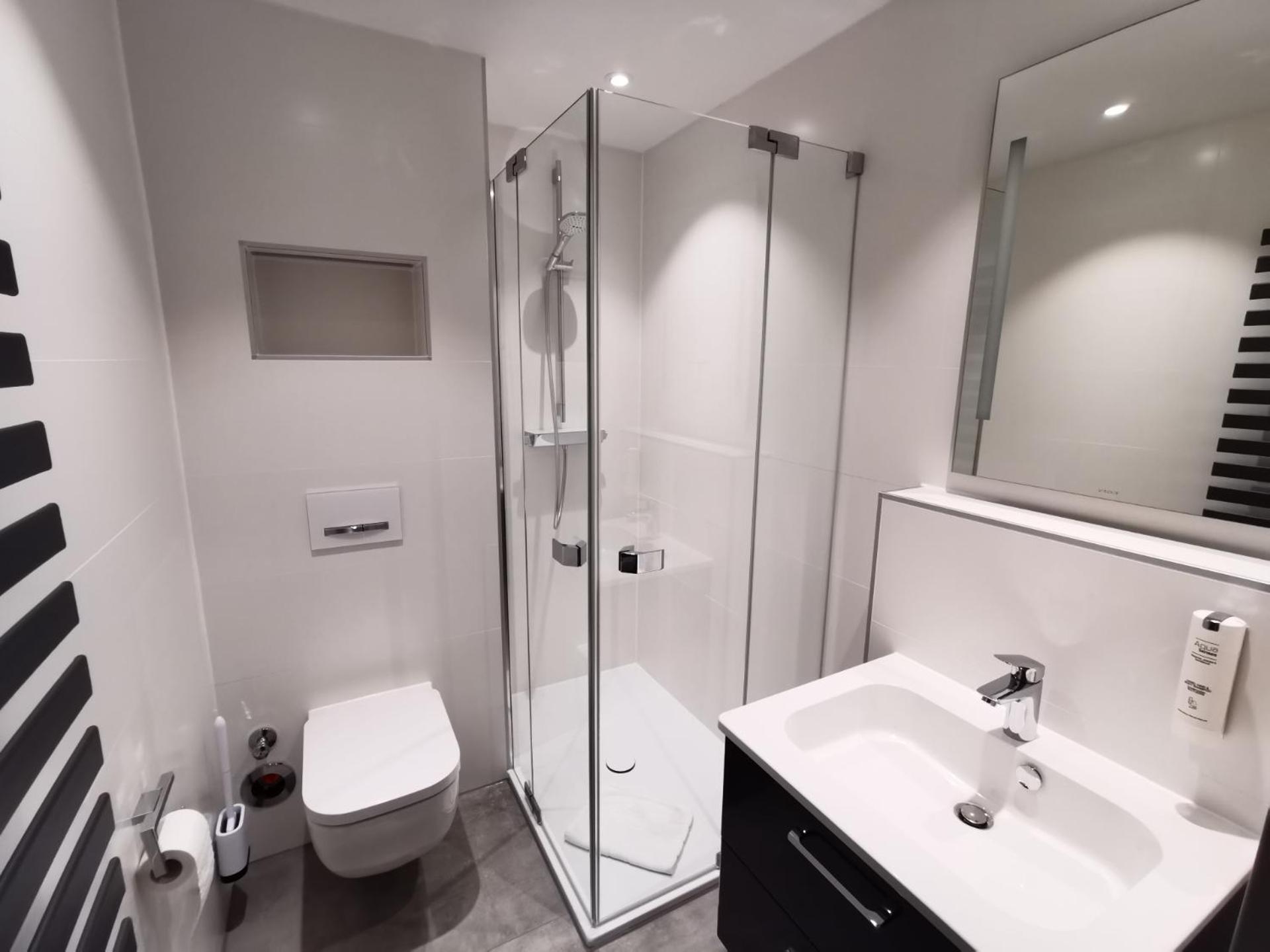 Komfortable 2-Zimmer-Ferienwohnung Am Kurpark Bad Kreuznach Esterno foto